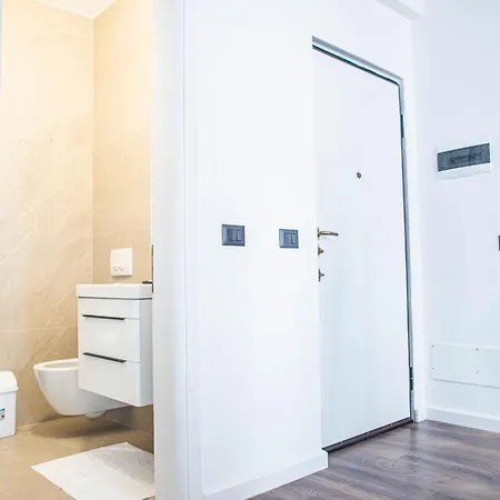 Апартаменты La Plaza Vista Mare E Charme Unico Дуррес